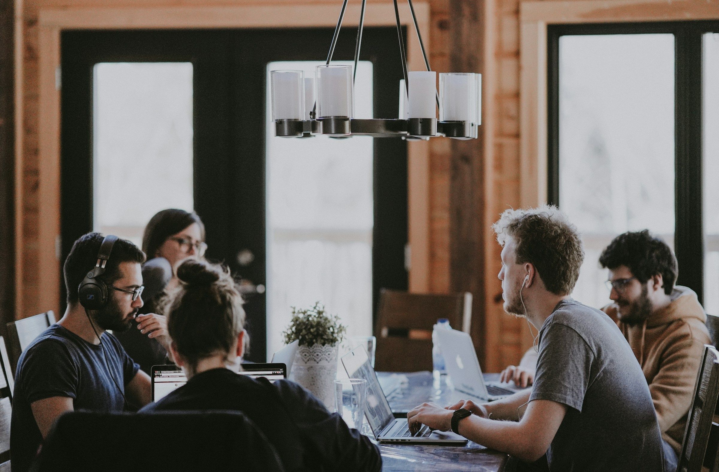 The Ultimate Guide To Conduct a Great Onboarding Meeting With New Hires
