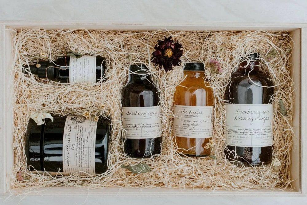69 Welcome Gifts for New Employees To Make Them Feel Welcomed