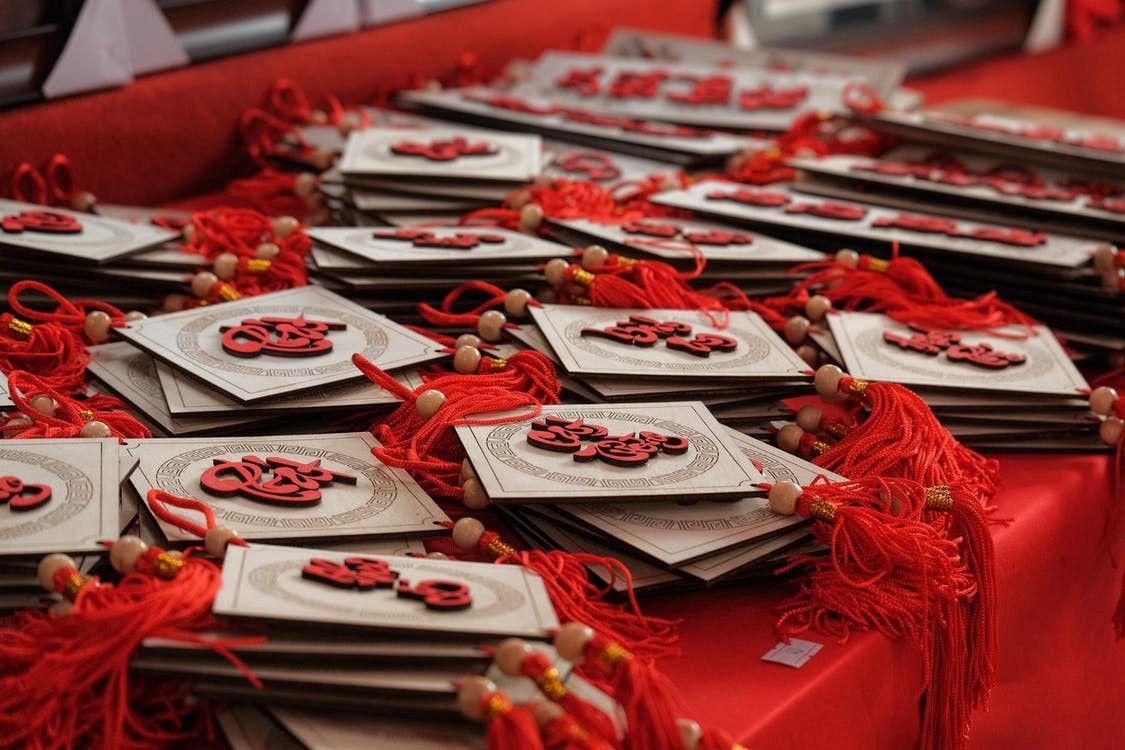A Guide for Employee Gifting During Chinese New Year