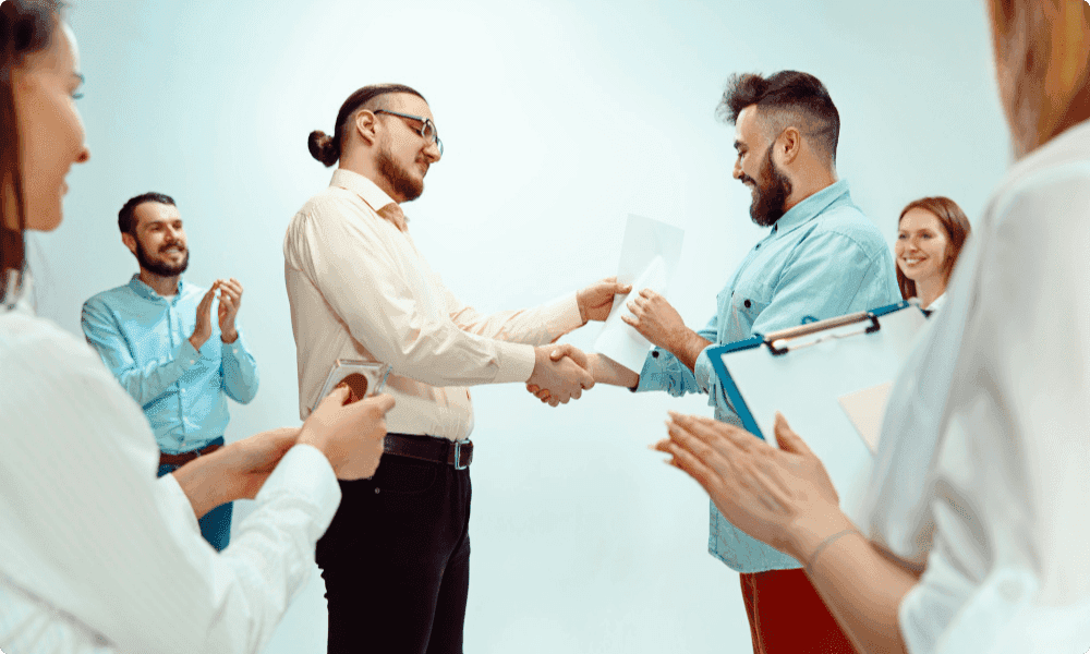 62 Ideas To Create An Effective Employee Recognition Program