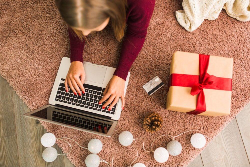 72+ Meaningful Promotion Gift Ideas for Your Partner